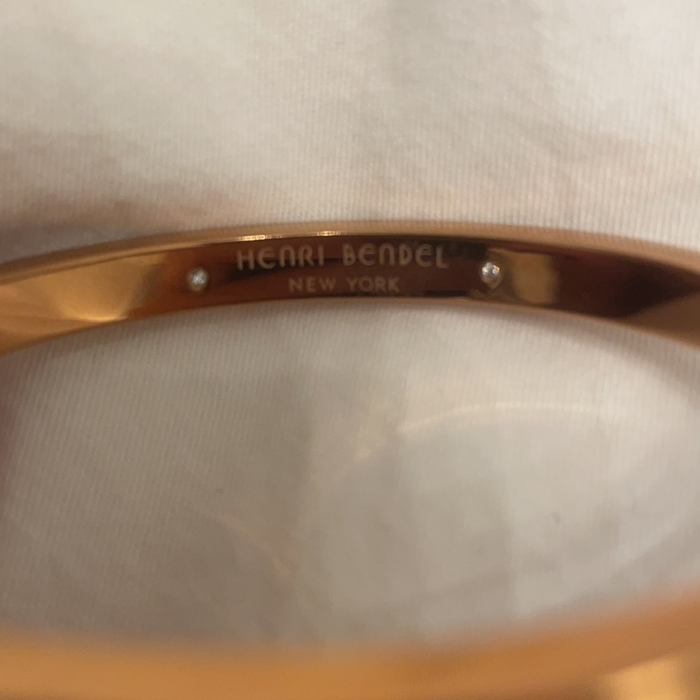 ***COLLECTOR’S ITEM***  Henri Bendel — Signature Bracelet